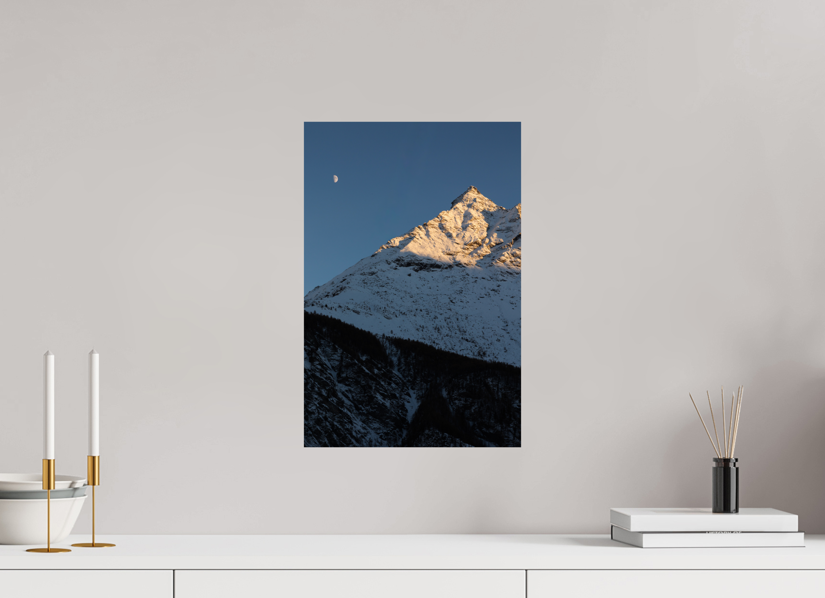 30 x 45 cm, POSTER - DECEMBRE 2025 Dernière lumières sur la petite dent du Veisivi