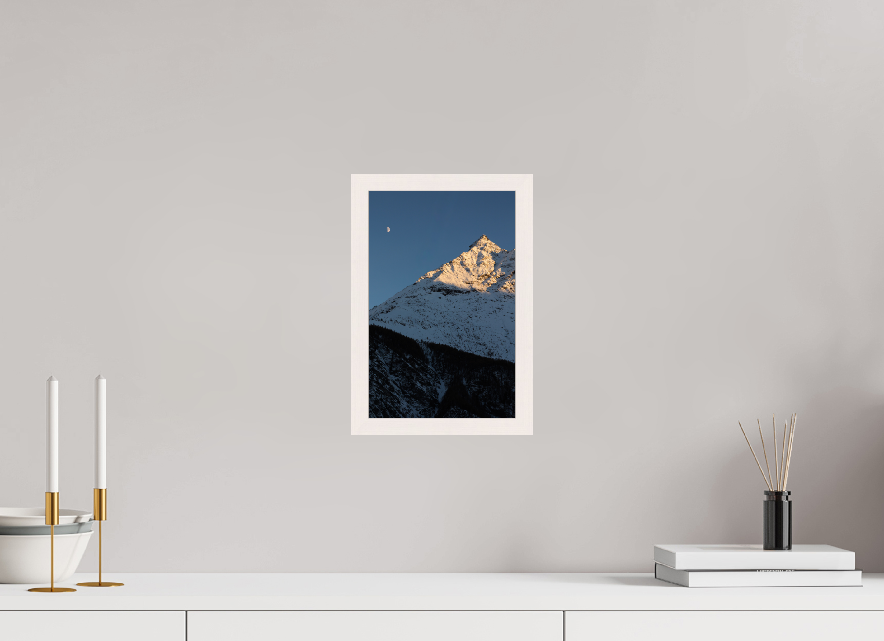 20 x 30 cm, CADRE - DECEMBRE 2025 Dernière lumières sur la petite dent du Veisivi
